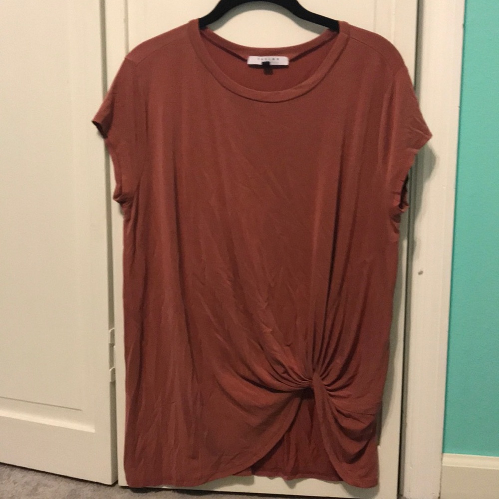 Cute blouse